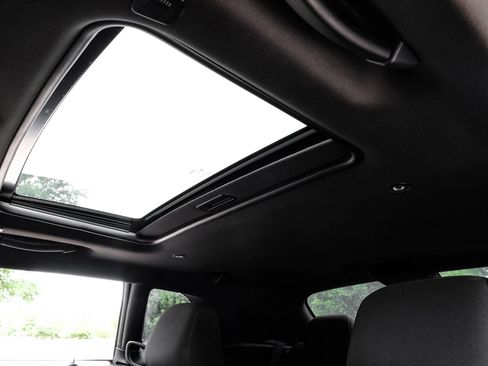 Used 2023 Dodge Challenger R/T w/ Blacktop Package RWD image 17