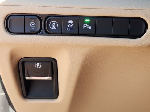 Used 2025 Acura MDX Technology Package image 22