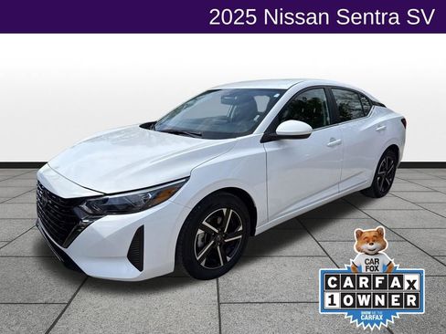 Used 2025 Nissan Sentra SV image 1
