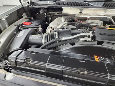 Used 2020 Chevrolet Silverado 3500 LTZ w/ LTZ Plus Package image 20