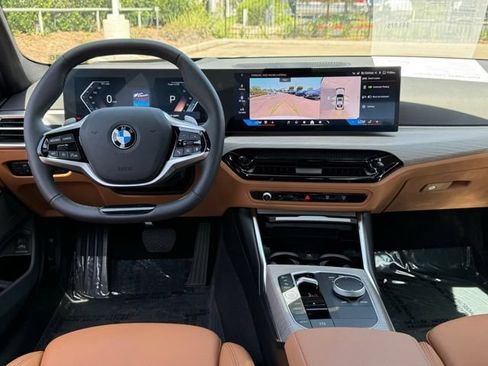 Used 2026 BMW 330i Sedan w/ Premium Package RWD image 30