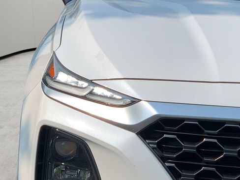 Used 2020 Hyundai Santa Fe SE FWD image 10