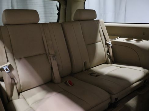Used 2011 GMC Yukon XL Denali AWD/4WD image 22