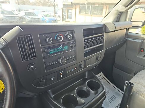 Used 2019 Chevrolet Express 2500 w/ Driver Convenience Package image 30