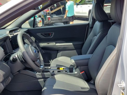 Used 2026 Subaru Outback Limited XT image 22