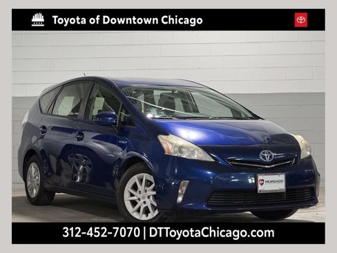 Used 2014 Toyota Prius V Three FWD image 1