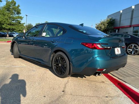 New 2026 Toyota Camry SE FWD image 7