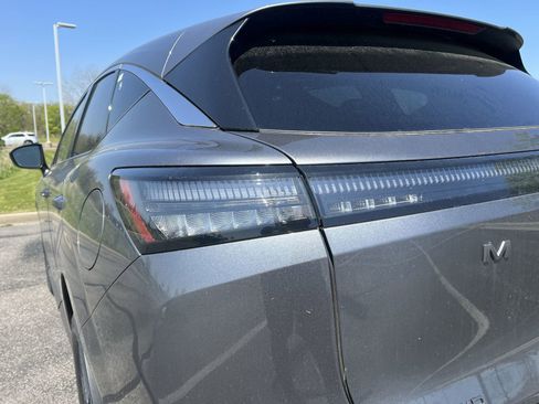 New 2025 Nissan Murano SV image 29