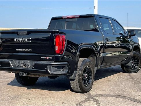 Used 2022 GMC Sierra 1500 AT4X AWD/4WD image 2