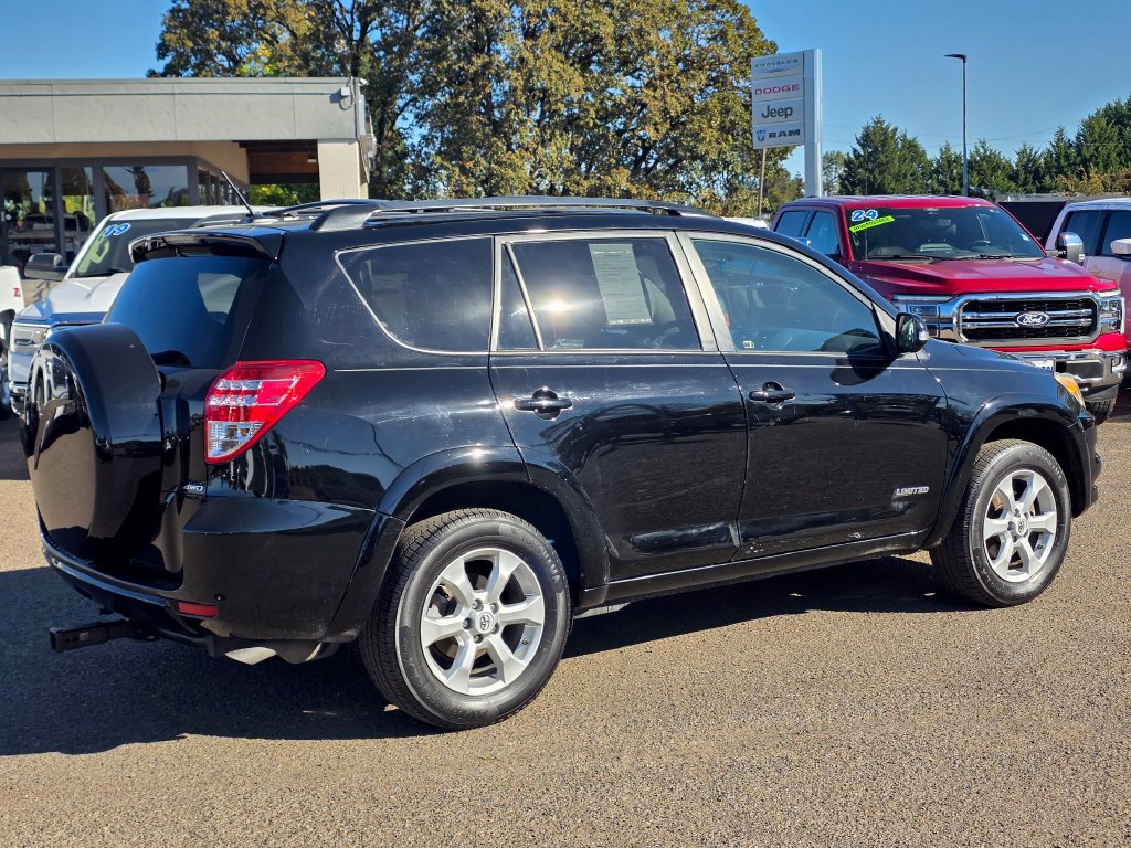 Used 2011 Toyota RAV4 Limited w/ Limited Extra Value Pkg AWD/4WD image 30