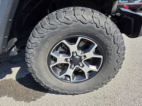 Used 2021 Jeep Wrangler Rubicon AWD/4WD image 29