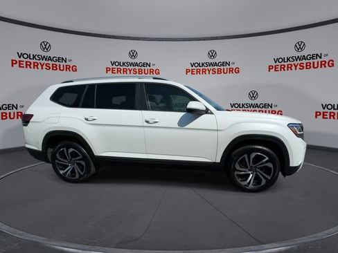 Certified 2023 Volkswagen Atlas SEL AWD/4WD image 9