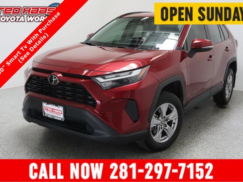 Certified 2025 Toyota RAV4 XLE FWD image 1