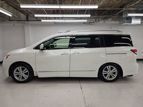 Used 2013 Nissan Quest LE w/ Protection Pkg image 9