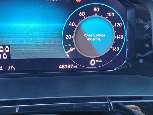 Used 2024 Volkswagen Atlas SE image 10