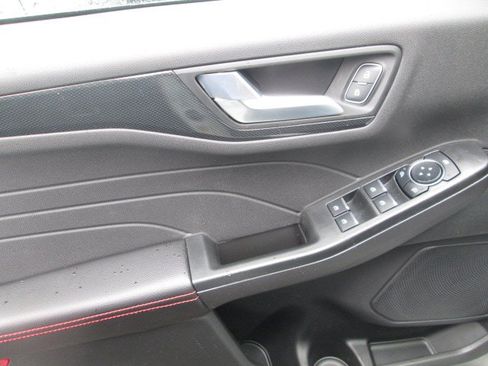 New 2026 Ford Escape ST-Line Select image 10
