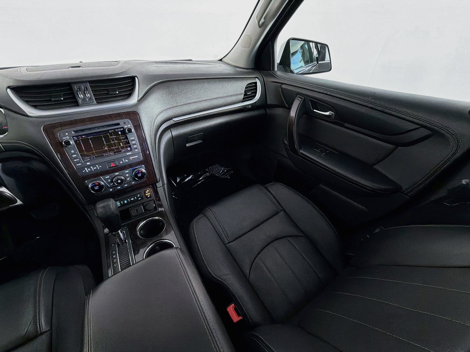 Used 2017 Chevrolet Traverse Premier AWD/4WD image 12