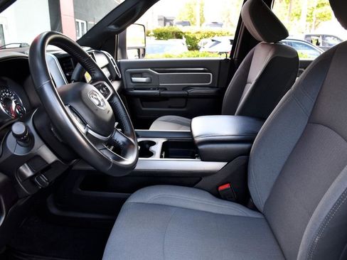 Used 2023 RAM 2500 Big Horn w/ Level 1 Equipment Group image 7