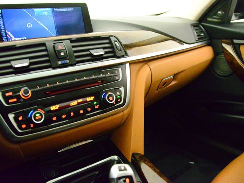 Used 2015 BMW 328i xDrive Sedan image 27