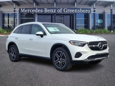 New 2026 Mercedes-Benz GLC 300 GLC 300 image 2
