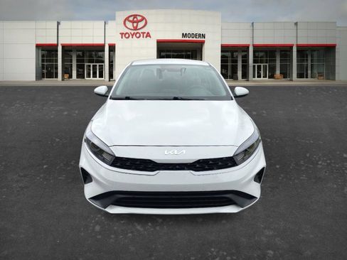 Used 2023 Kia Forte LXS FWD image 2