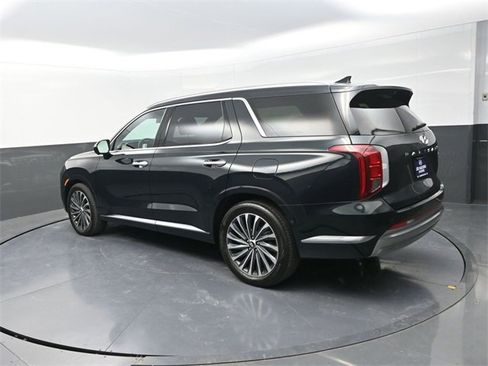 New 2025 Hyundai Palisade Calligraphy image 6