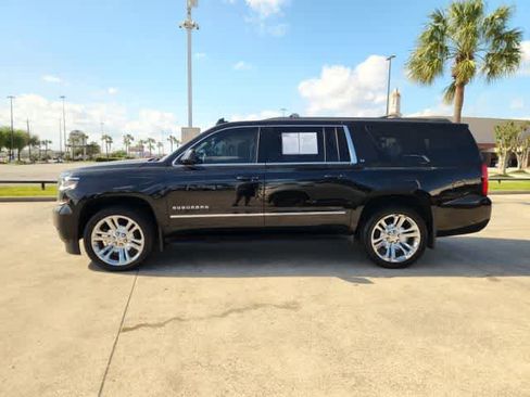 Used 2016 Chevrolet Suburban LT w/ Luxury Package image 3