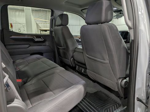 Used 2024 GMC Sierra 1500 Elevation image 13