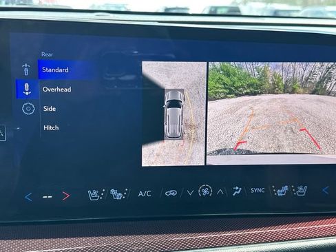 Certified 2024 Chevrolet Traverse RS AWD/4WD image 36