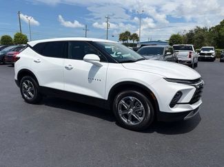 Used 2025 Chevrolet Blazer LT FWD video 1