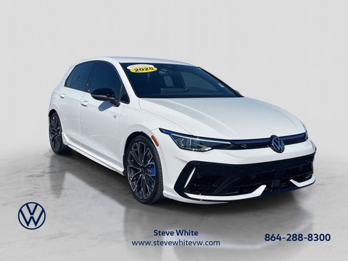 Certified 2025 Volkswagen Golf w/ Euro Style Package AWD/4WD image 1