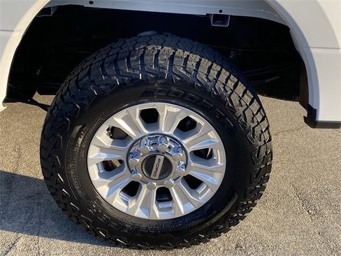 Used 2022 Ford F250 XLT w/ XLT Value Package image 33