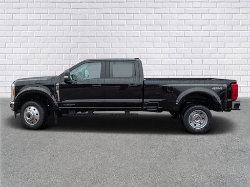 New 2026 Ford F450 XLT image 2