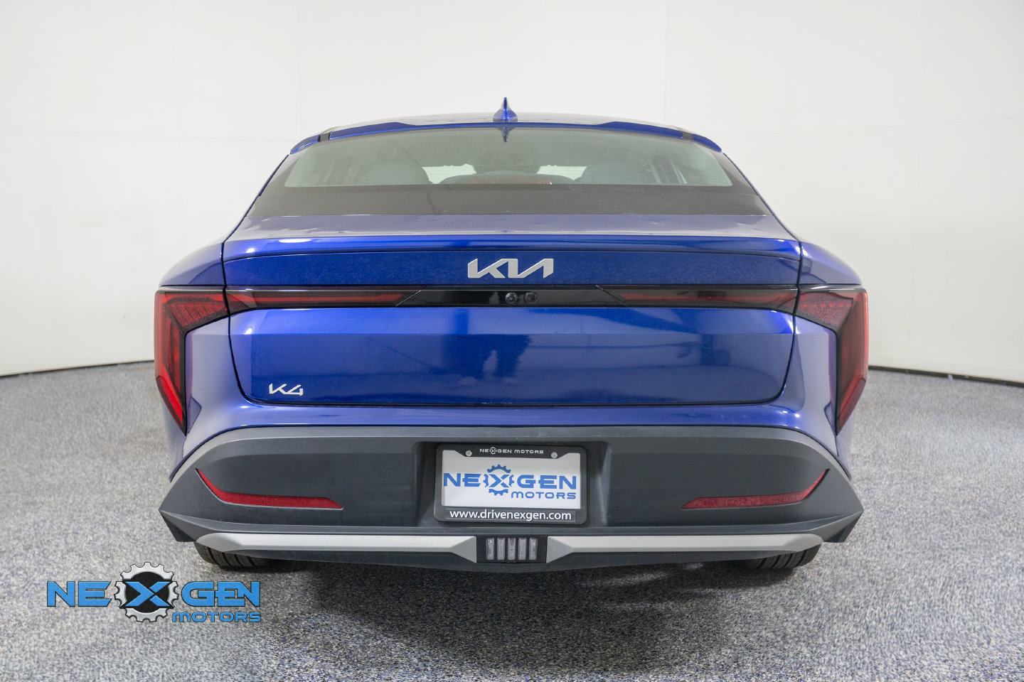 Used 2025 Kia K4 EX FWD image 32