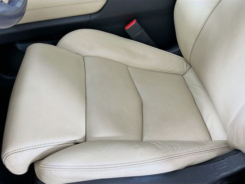 Used 2017 Cadillac XT5 Luxury w/ Driver Awareness Package FWD image 21