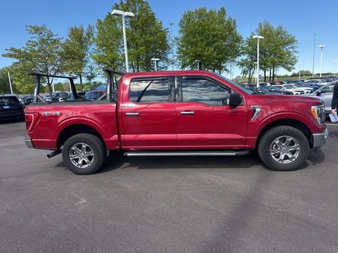 Used 2022 Ford F150 XLT w/ Equipment Group 302A High AWD/4WD image 9