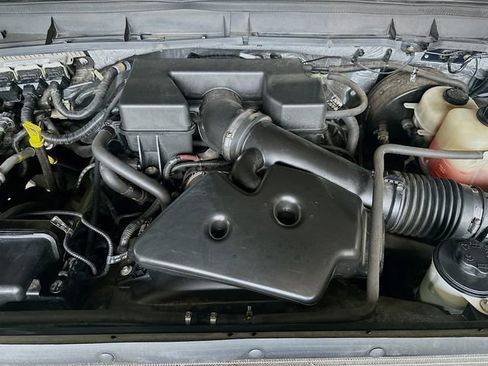 Used 2013 Ford F250 Lariat w/ Chrome Pkg image 29