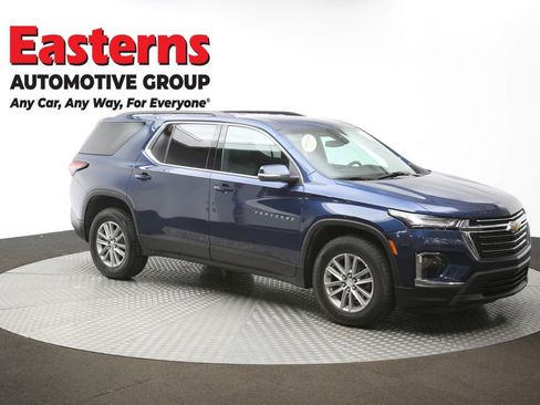 Used 2022 Chevrolet Traverse LT image 49