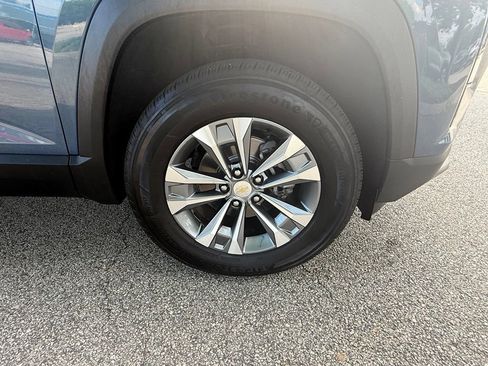 Used 2025 Chevrolet Equinox LT w/ Safety and Technology Package FWD image 34