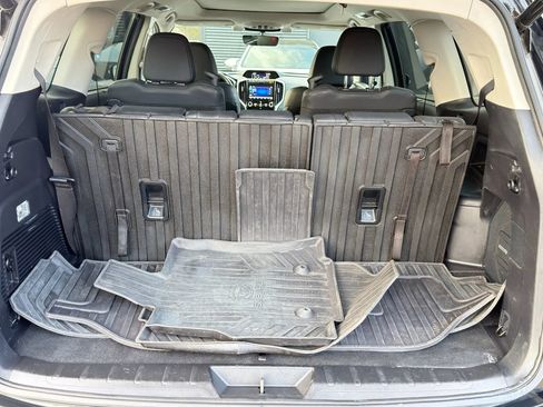 Used 2019 Subaru Ascent Limited w/ Popular Package #3 image 24