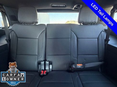 Used 2025 Chevrolet Tahoe Z71 w/ Comfort Package image 21