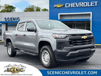 Used 2024 Chevrolet Colorado W/T w/ Safety Package