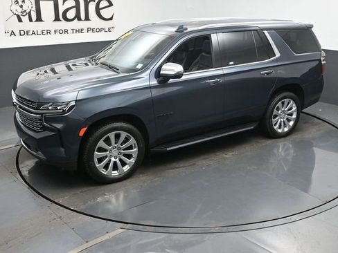 Used 2021 Chevrolet Tahoe Premier w/ Premium Package image 45