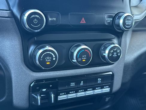 Used 2022 RAM 2500 Tradesman image 20