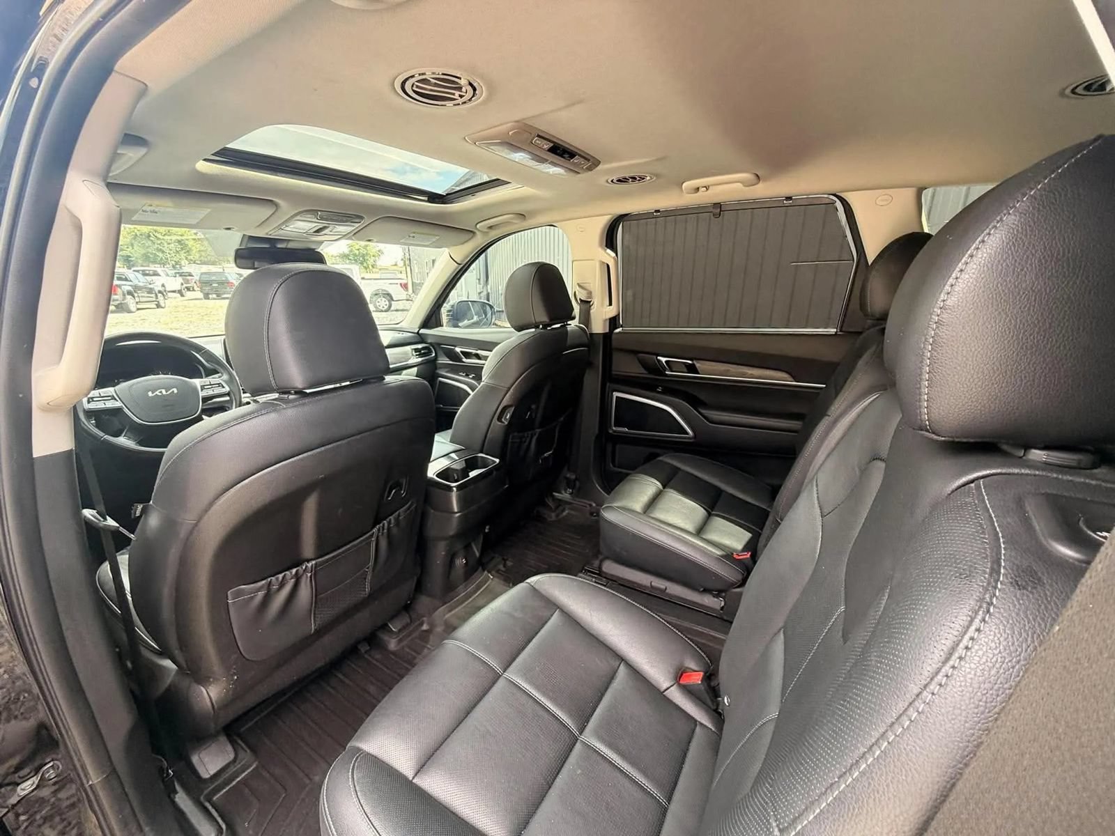 Used 2022 Kia Telluride EX w/ EX Premium Package AWD/4WD image 16