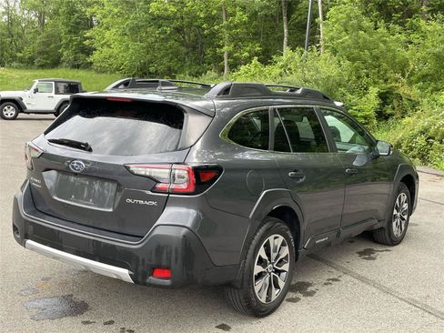 Certified 2025 Subaru Outback Limited AWD/4WD image 5