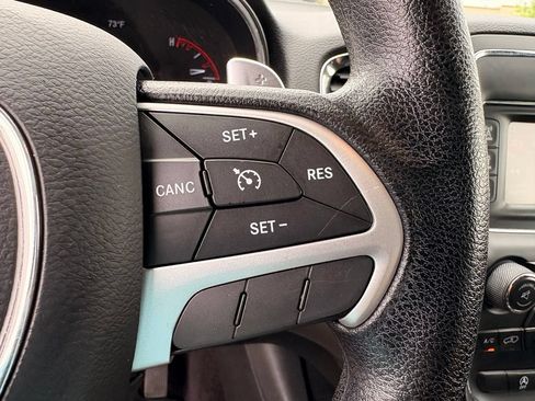 Used 2017 Dodge Durango SXT w/ 3rd Row Seating Group AWD/4WD image 25