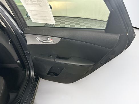 Used 2023 Kia Forte LXS FWD image 27