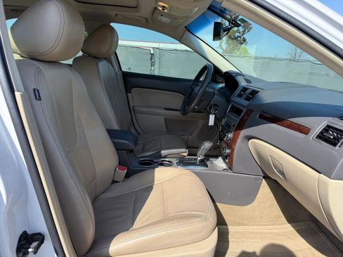 Used 2012 Ford Fusion SEL FWD image 18
