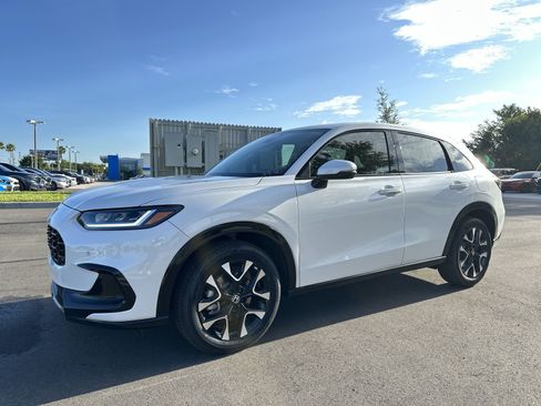 New 2027 Honda HR-V EX-L image 3